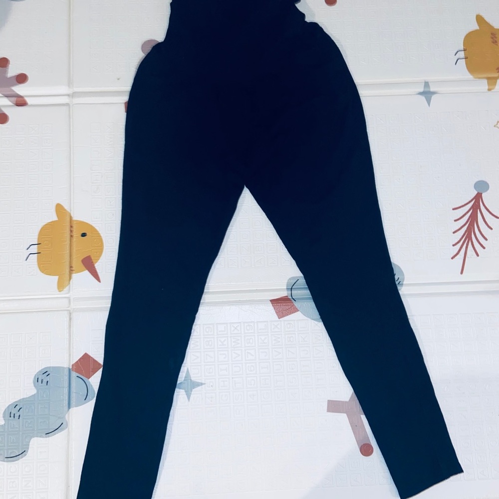 Maternity Clothes - image 2